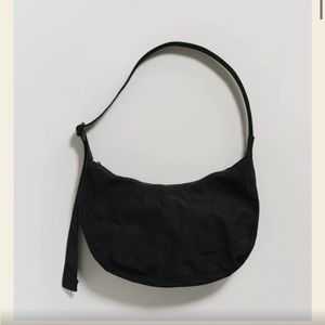 BAGGU medium nylon crescent bag